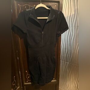 Black Short Sleeve Zip-Up Dress